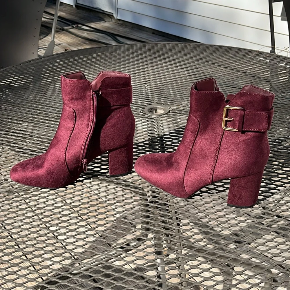 Diba Heeled Ankle Booties - Picture 3 of 6